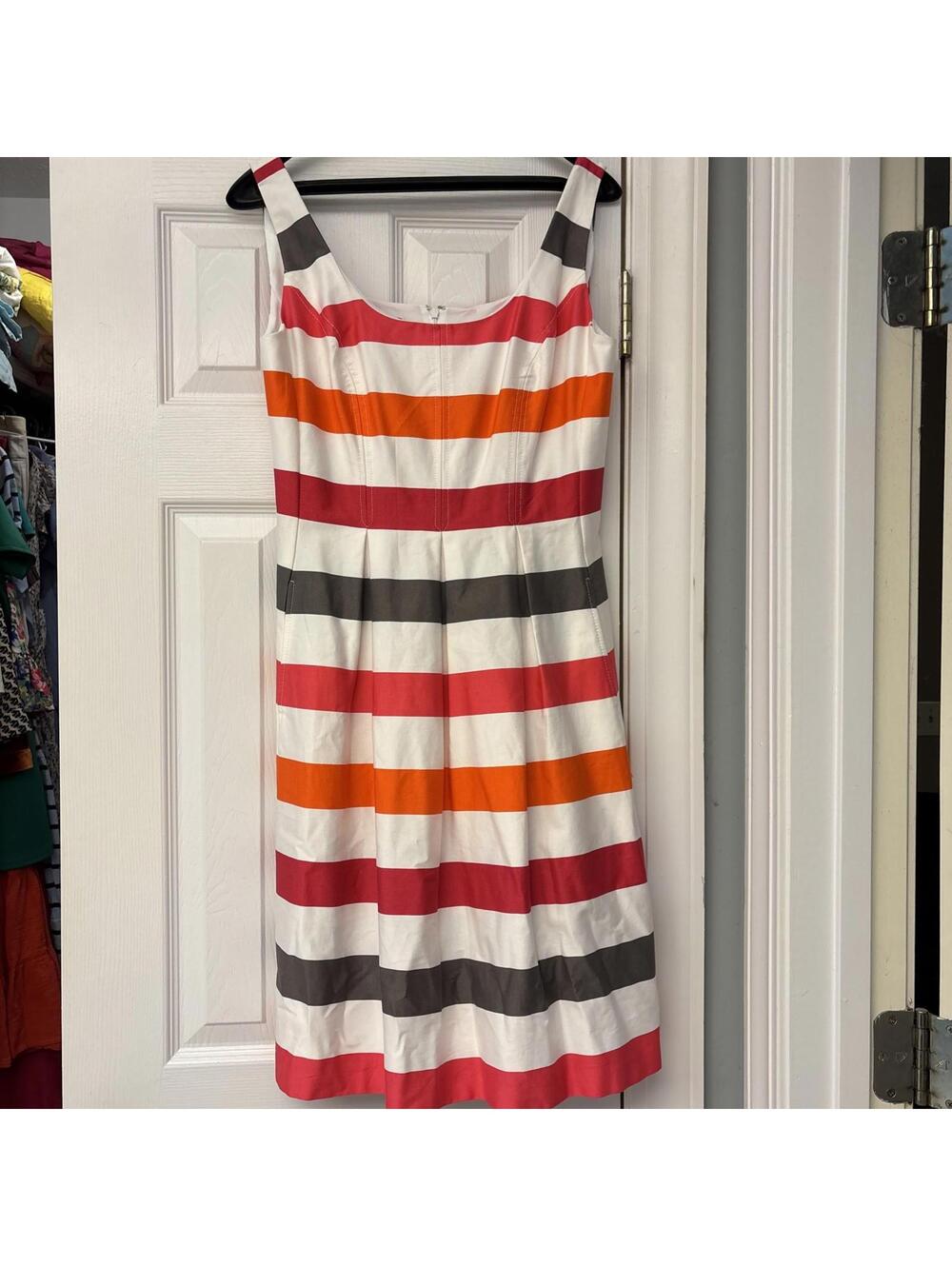 Nine West Size 6 Woman's Orange Pink Gray White Striped Pocketed Dress.  Summer
